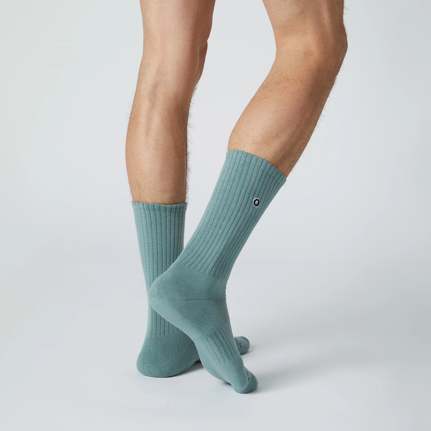 3 x Athletic Essentials Lion II - Various